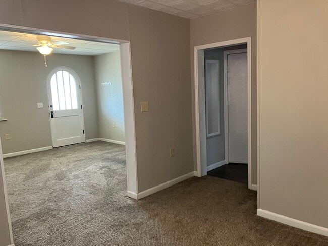 DINING ROOM - 119 W 33rd St