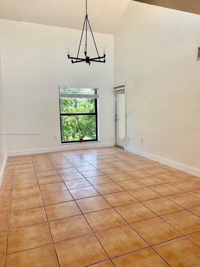 1650 S Le Jeune Rd Unit 305, Miami, FL 33134 Condo for Rent in Miami