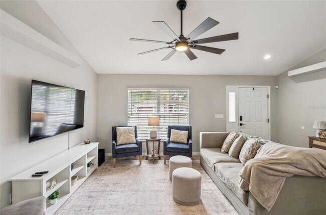 Foto del edificio - 165 Quail Oaks Cir