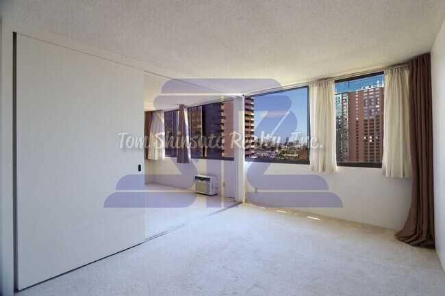 Foto del edificio - 1 Bedroom unit located in Kukui Plaza