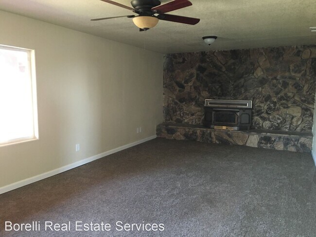 Building Photo - 3 br, 2 bath House - 18264 Grandville Ave.