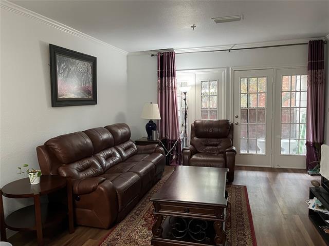 Foto del edificio - 4510 Druid Ln