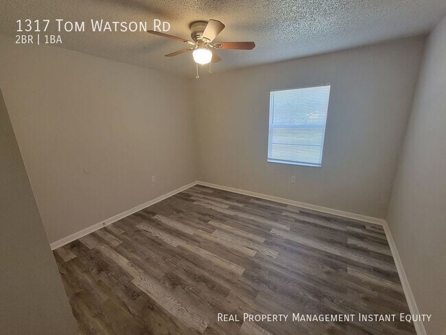 Building Photo - 1317 Tom Watson Rd