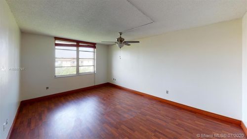 Building Photo - 3490 Foxcroft Rd