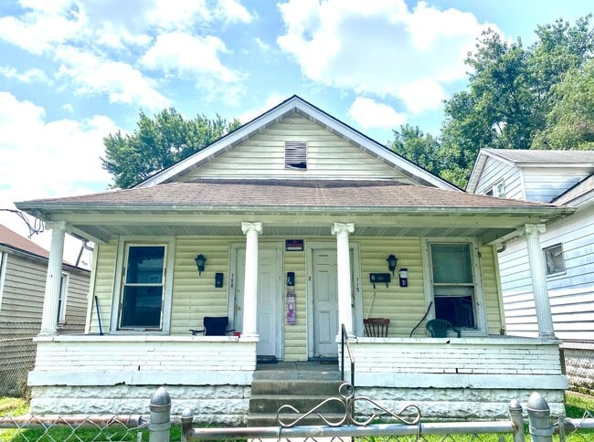 Building Photo - 708 M St