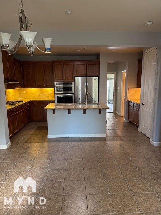 Building Photo - 3126 Fioli Way