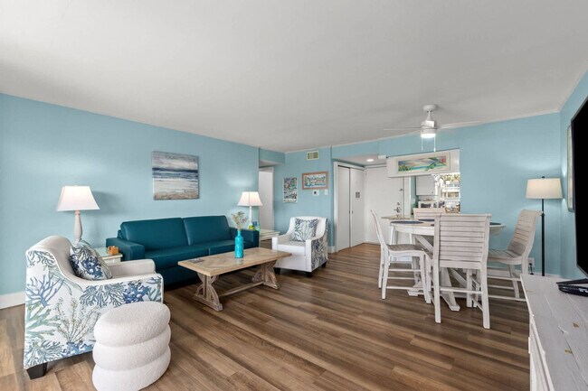 Foto del edificio - 775 Gulf Shore Dr