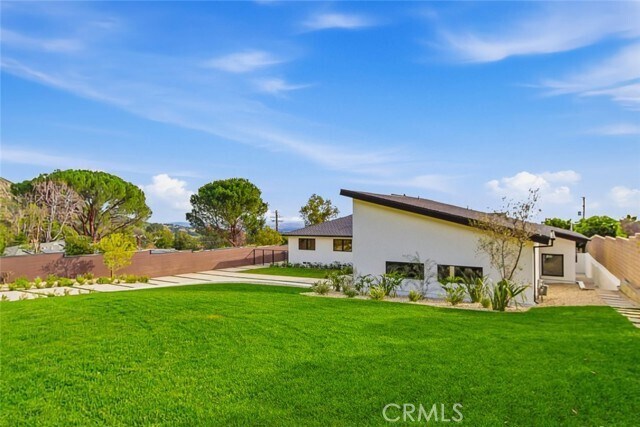 Foto del edificio - 1764 E Loma Alta Dr