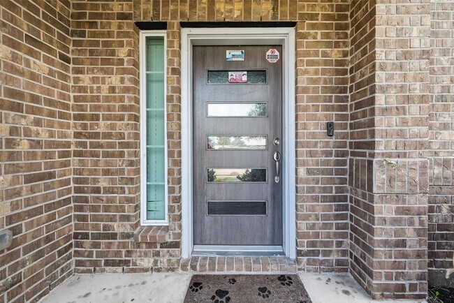 Foto del edificio - 18619 Greenwood Mdw Trl