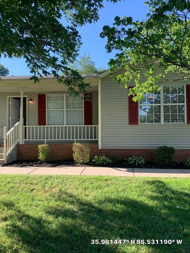 NOW AVAILABLE! 310 Summer Dr, Smyrna, TN... House Rental in Smyrna