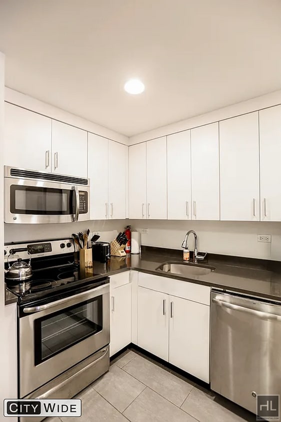 Building Photo - EAST 69 STREET