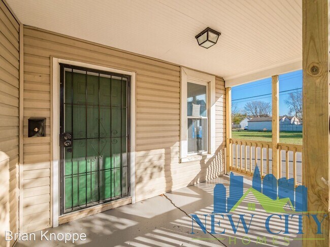 Foto del edificio - 3 br, 1.5 bath House - 110 Wisconsin Ave