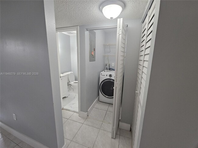 Foto del edificio - 5914 SW 133rd Pl