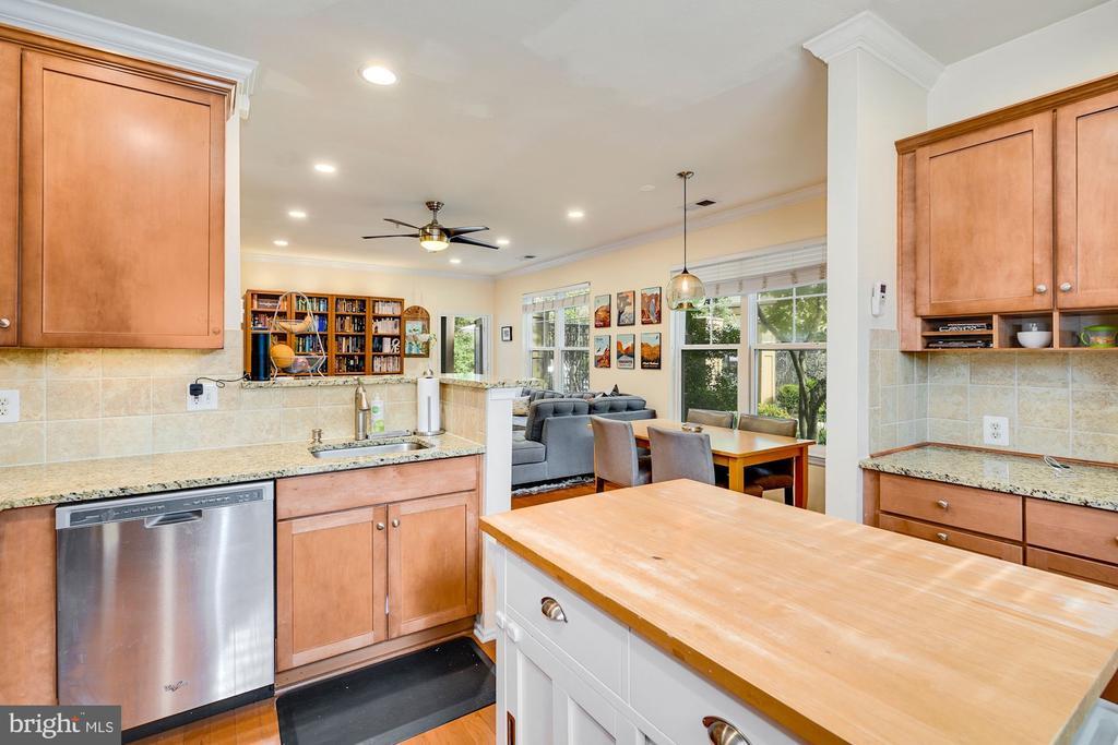 Foto principal - 11800 Old Georgetown Rd