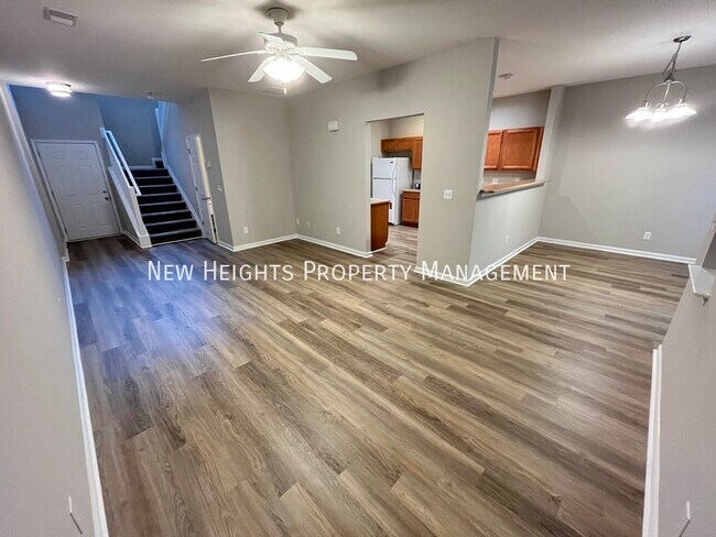 Foto del edificio - Enchanting Townhouse in Grand Oaks Plantat...