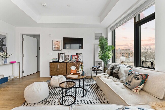 Foto del edificio - 345 Harrison Ave