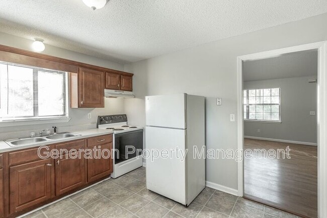 Photo - 4409 Delashmitt Rd Apartment