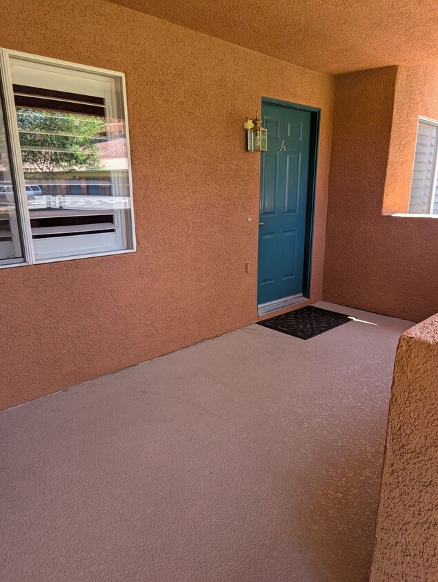 Primary Photo - Furnished Condo at the Falls!