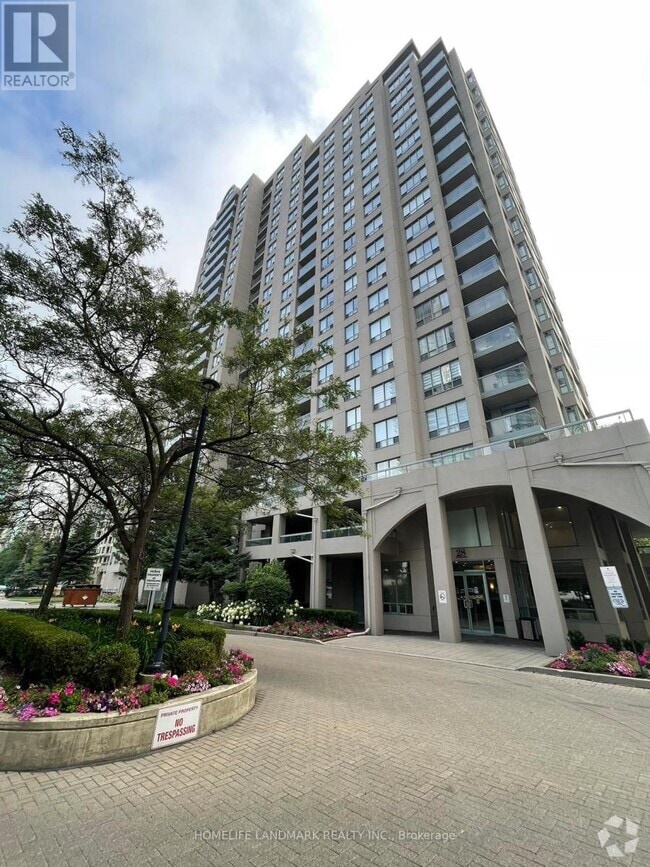 Building Photo - 28-628 Empress Ave