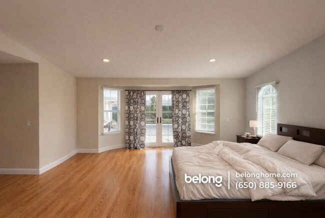 Building Photo - 4560 Gertrude Dr