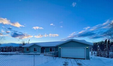 Building Photo - 9740 W Kaylynn Cir