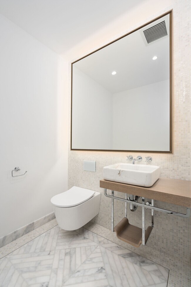 Foto del edificio - 250 W 96th St