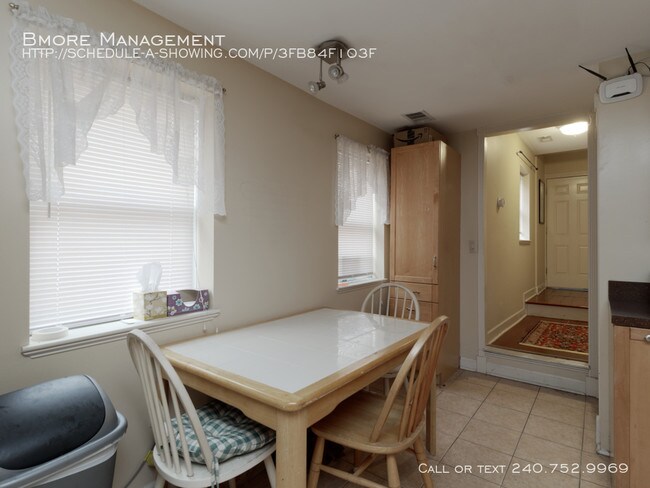 Foto del edificio - Room for Rent