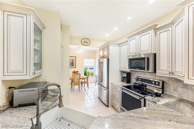 Foto del edificio - 829 Tanbark Dr