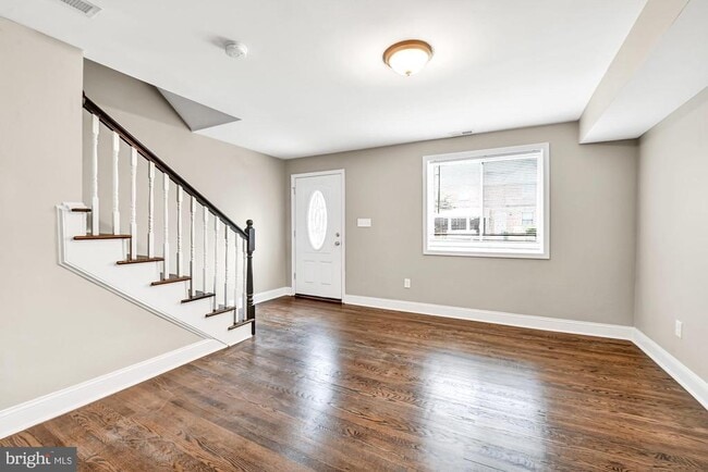 Building Photo - 4912 Pembridge Ave