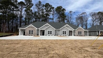 Building Photo - 411 Minnis Rd
