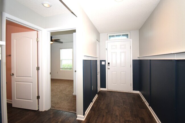 Foto del edificio - Welcome to Alta Lakes -  A Beautiful 4 Bed...