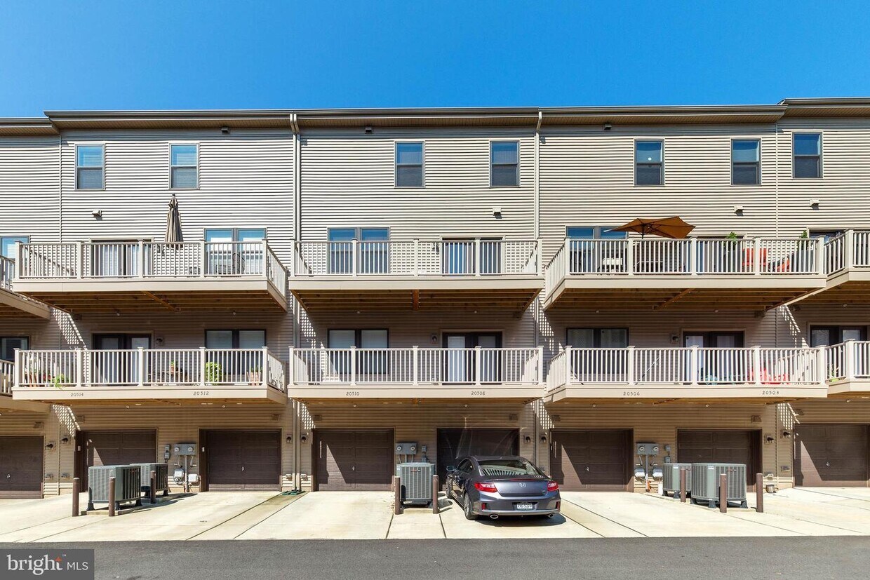 Foto principal - 20510 Milbridge Ter