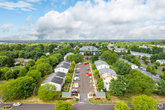 Aerial Photo - Morgandale Condos