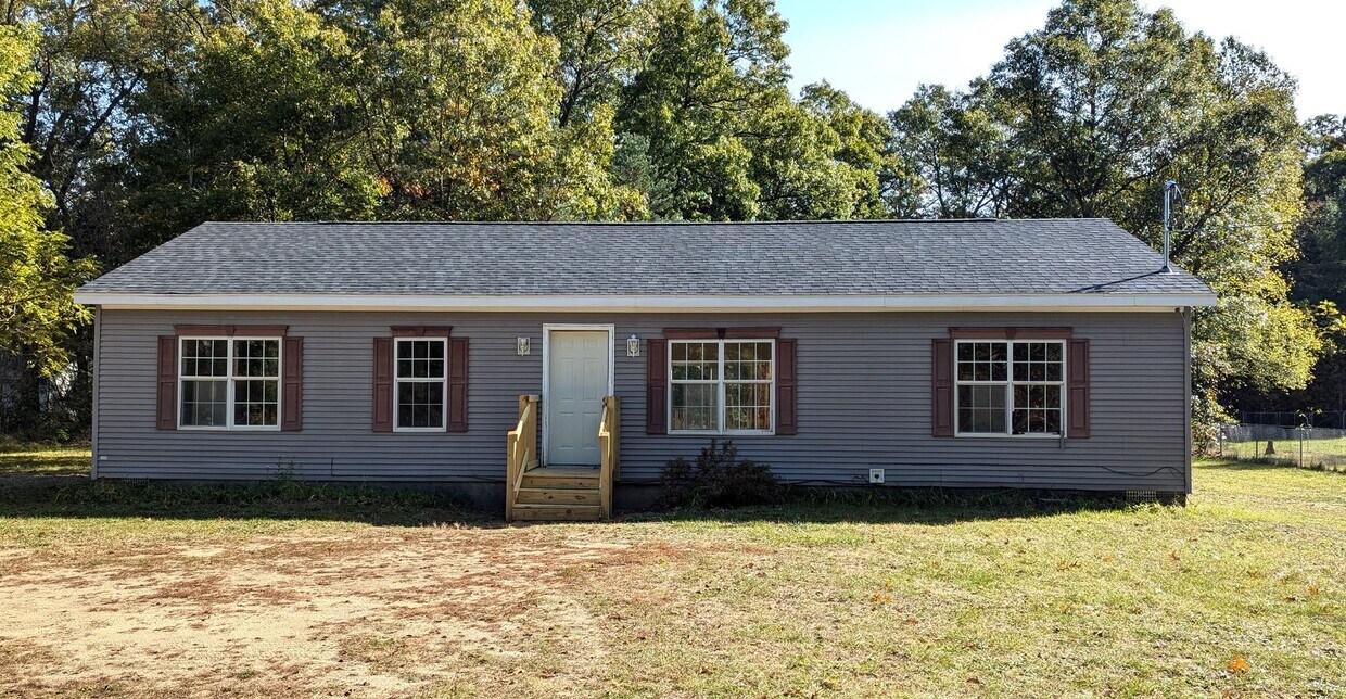 Primary Photo - 182 N Walker Rd