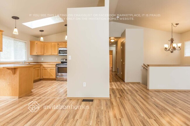 Foto del edificio - 7400 46th Pl NE