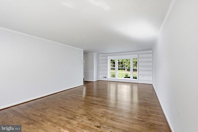 Foto del edificio - 39088 Bolington Rd