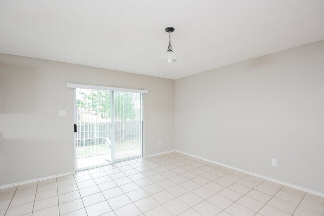 Foto del edificio - 1603 Withers Way