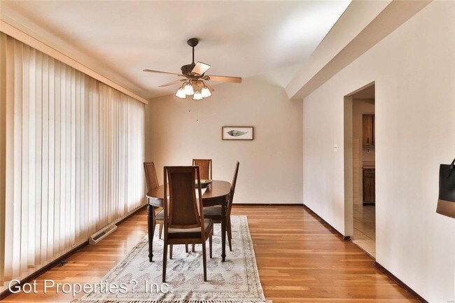 Building Photo - 4 br, 2 bath House - 837 Lynn Haven Ln