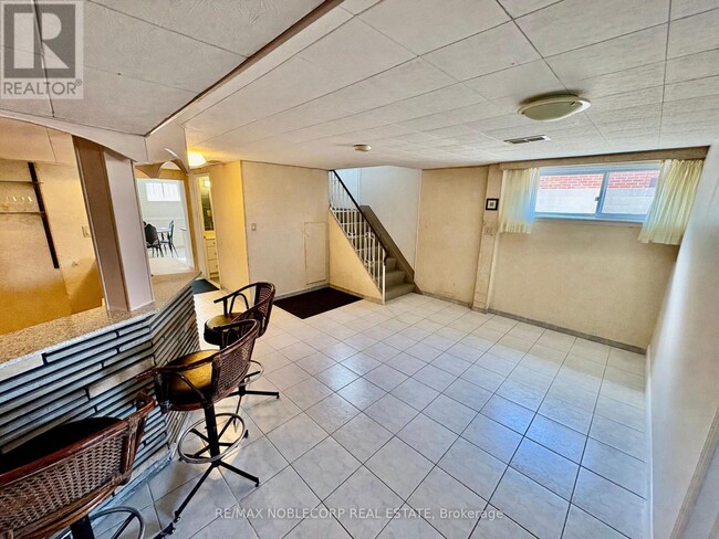 Building Photo - 97 Tavistock Rd