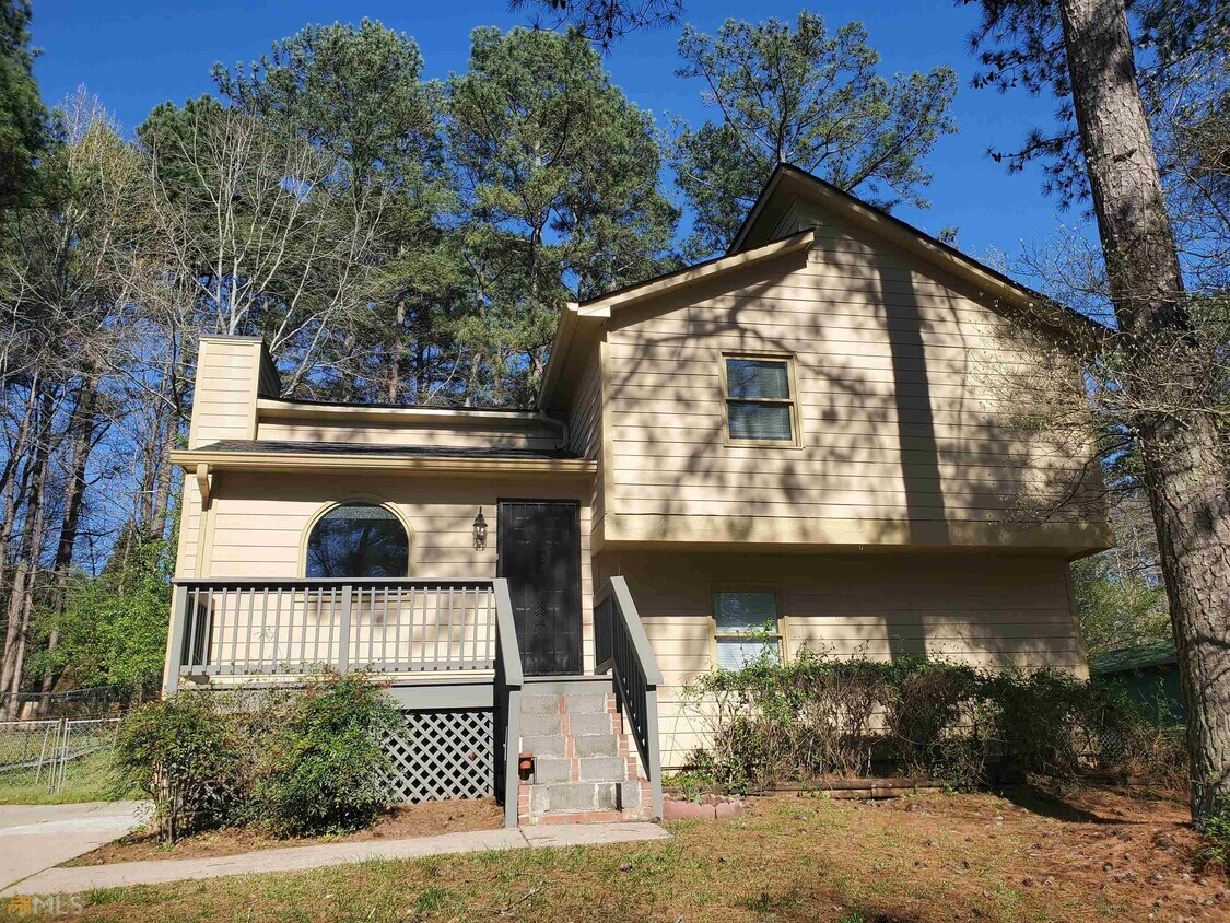 Primary Photo - 3437 Highland Pine Way