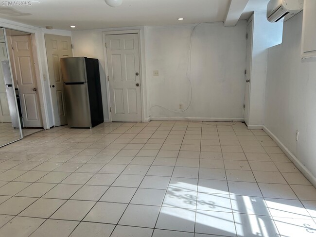 Foto del edificio - 362 Beach 48th St
