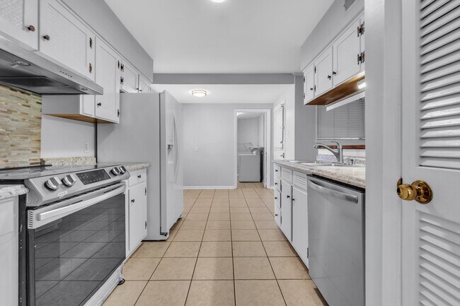 Foto del edificio - 1130 Wheaton St