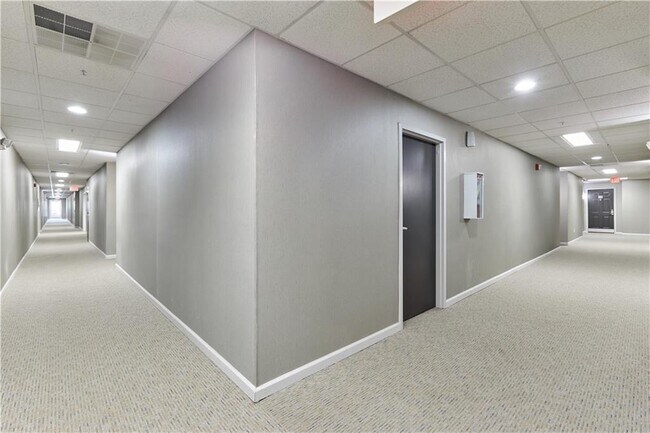 Building Photo - 1075 Peachtree St NE