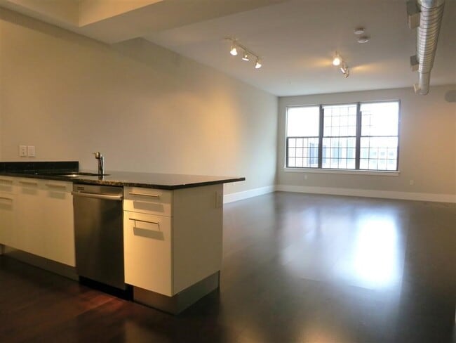 Foto del edificio - 154 W 2nd St