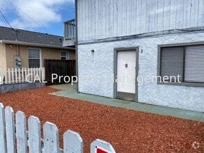 Building Photo - 1045 Olympia Ave