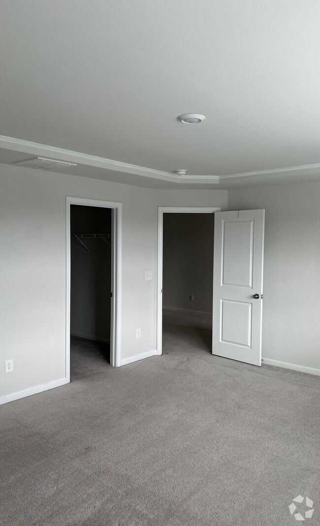 Building Photo - 6529 Mezzo Ln