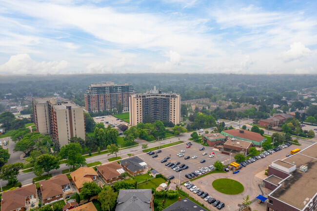 Aerial Photo - Royal Gate Apartments