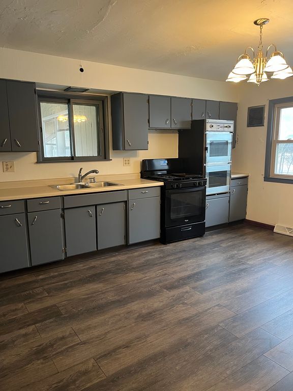 Foto principal - 1830 W Sunnydale Ln