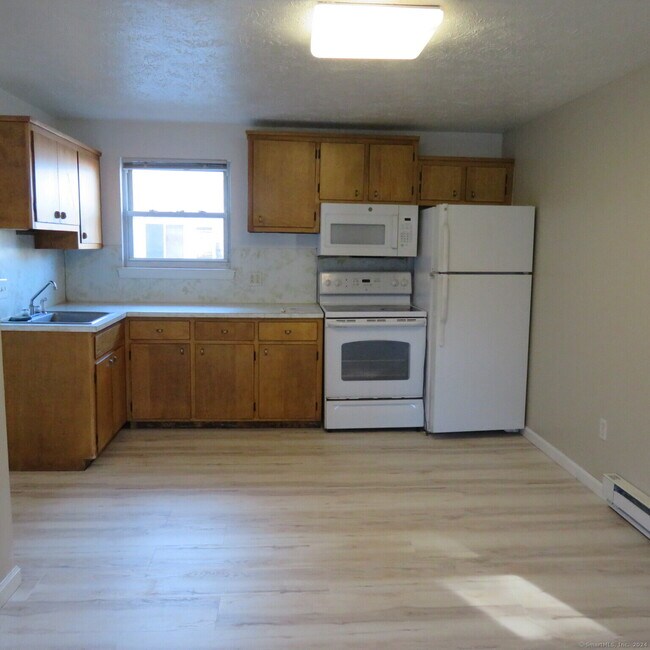 Foto del edificio - 152 Surrey Dr