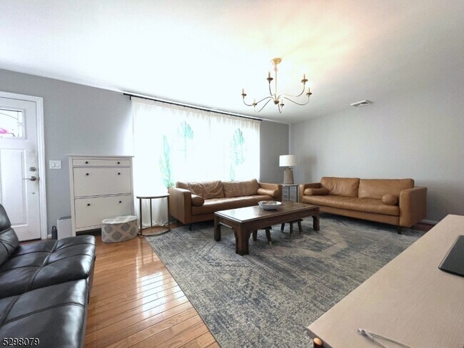 Building Photo - 50 School Ave